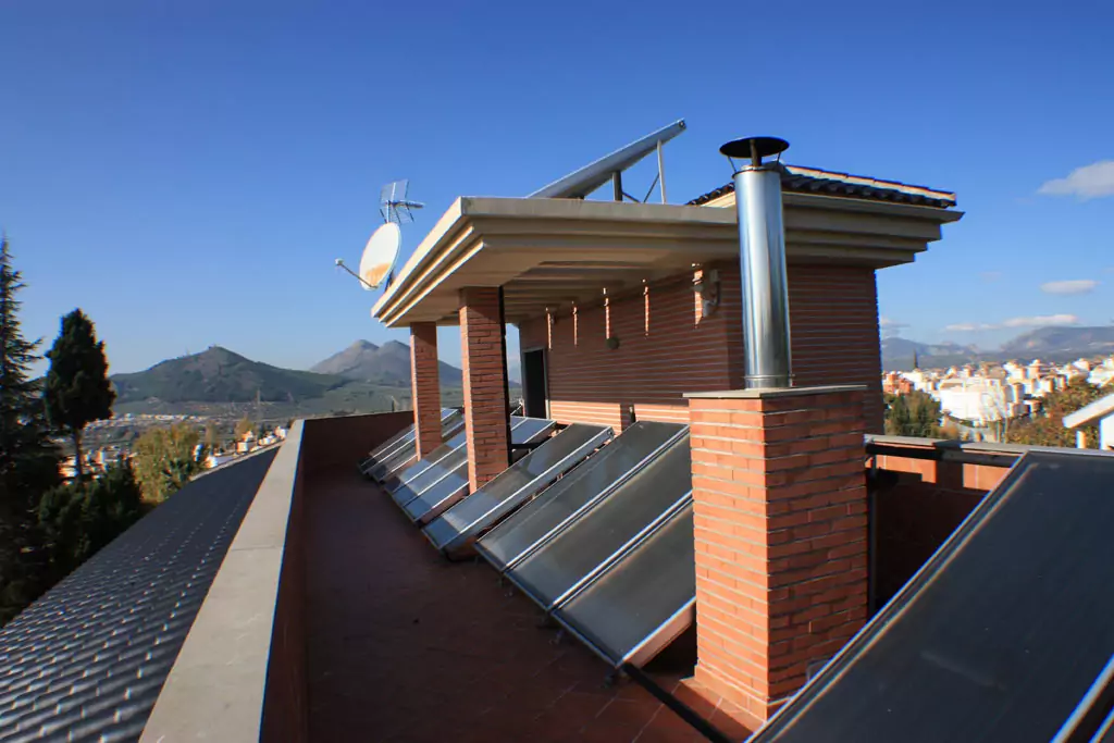 Bonita casa y terraza en granada